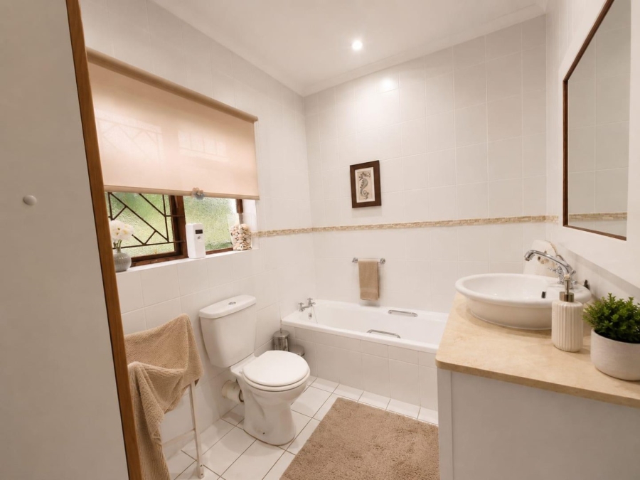  Bedroom Property for Sale in Riversdale Western Cape